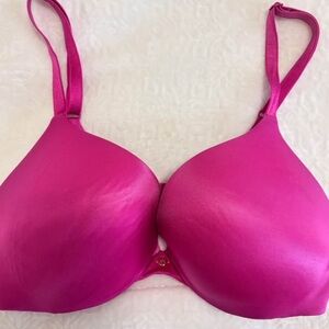 Victoria's Secret Fuchsia Push-Up Bra